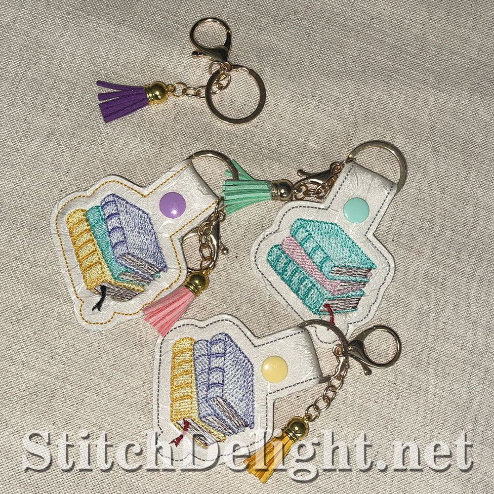 SDS3222 Books Fob