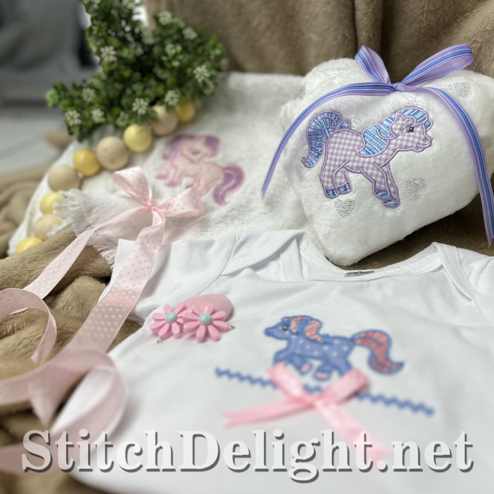 SDS4310 Applique Ponies