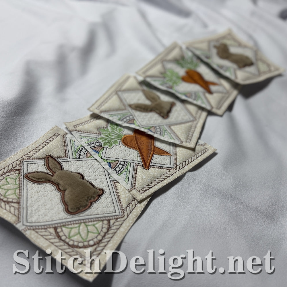 SDS3421 Bunny Table Runner