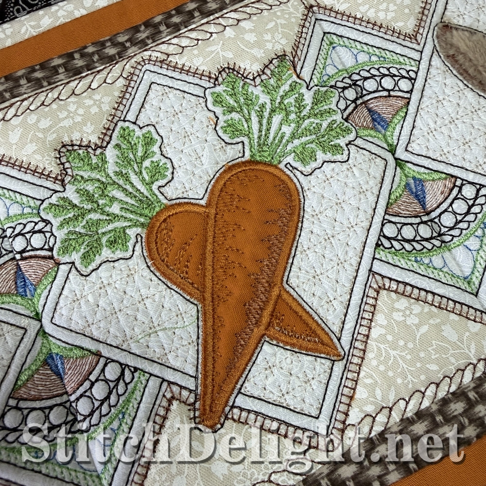 SDS3421 Bunny Table Runner