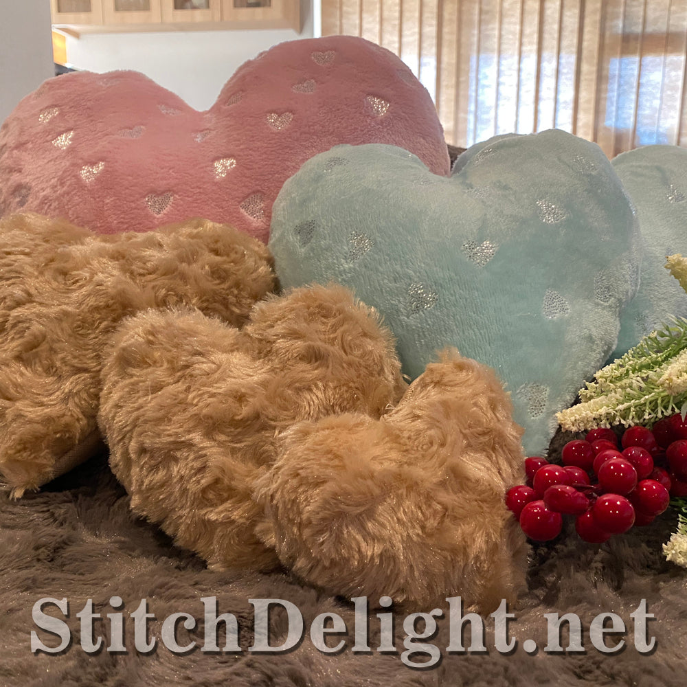 SDS3132 ITH Heart Shape Pillows
