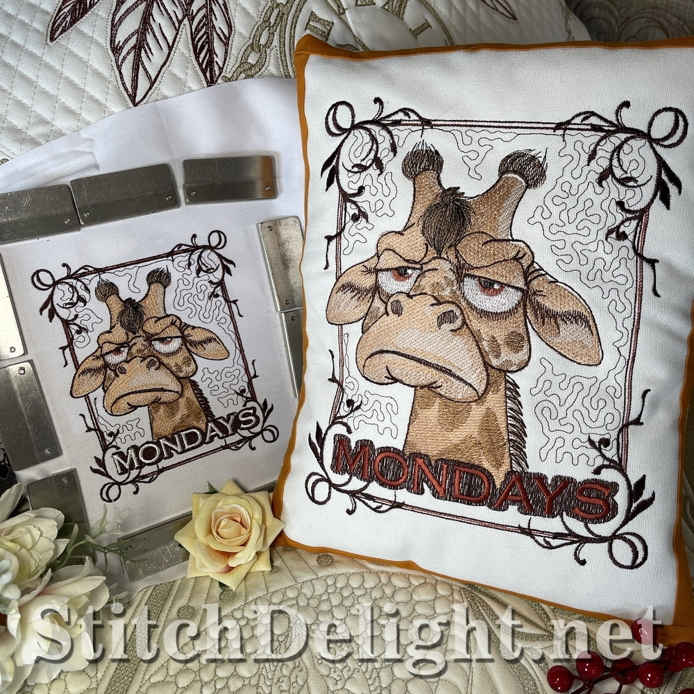 SDS3358 Grumpy Giraffe