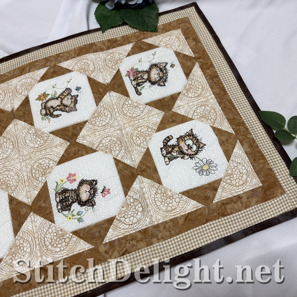 SDS3413 Kitten Quilt