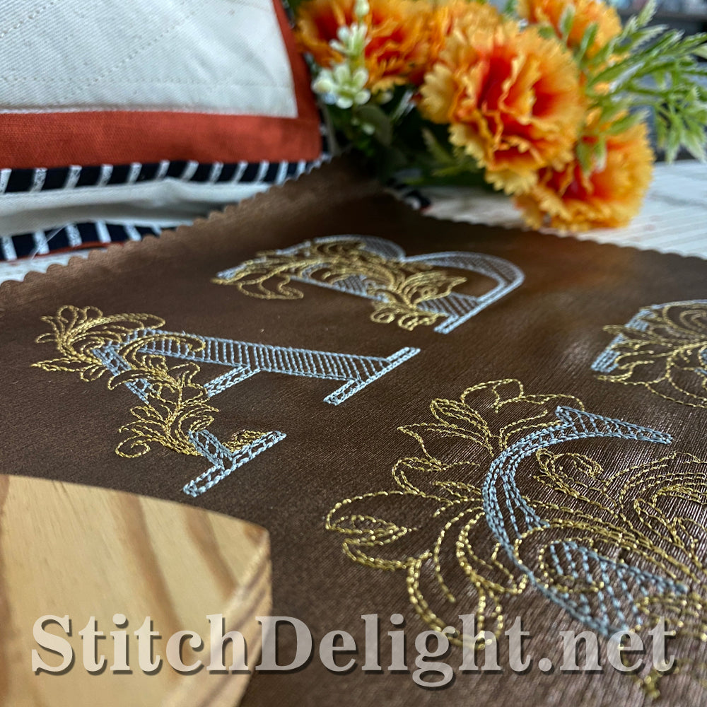 SDS3172 Acanthus Leaf Font