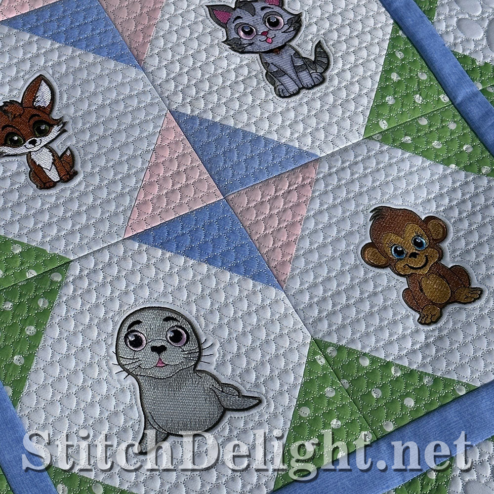 SDS3232 Paws Quilt
