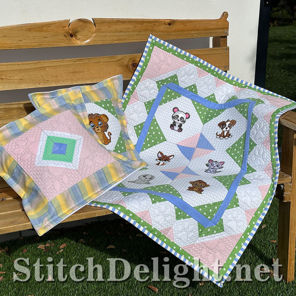 SDS3232 Paws Quilt