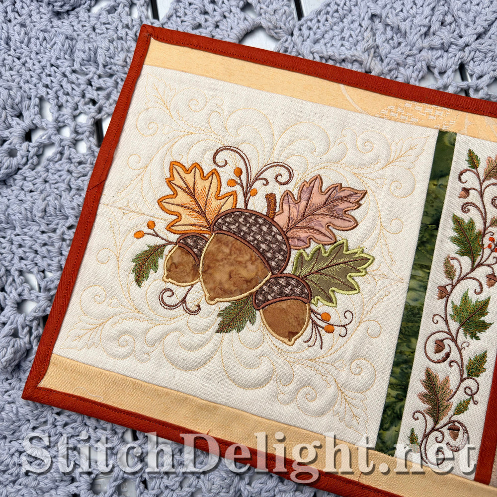 SDS3460 Autumn Acorns