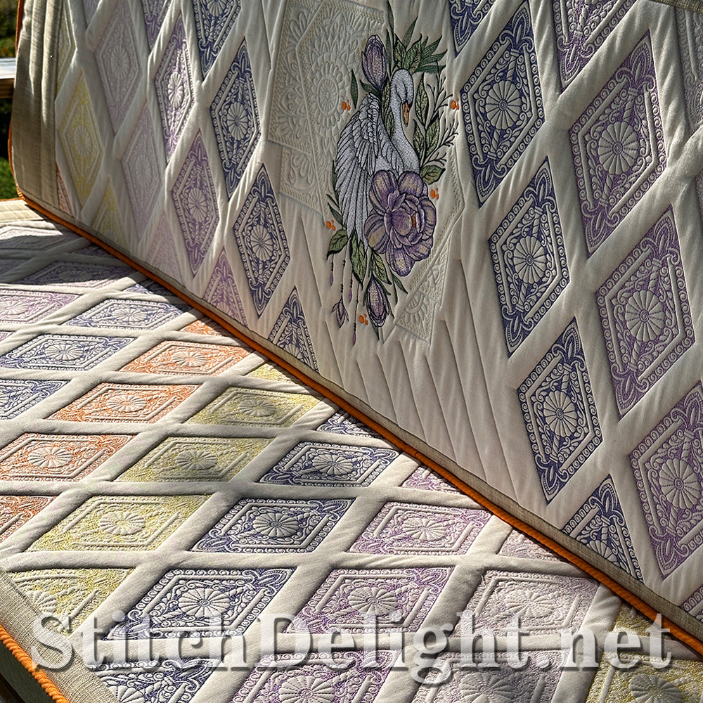 SDS4261 Elegant Swan