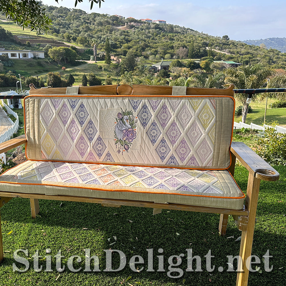 SDS4261 Elegant Swan