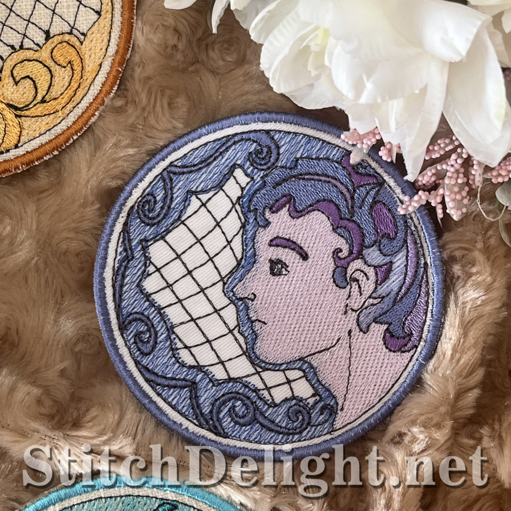 SDS4315 Delicate Visage