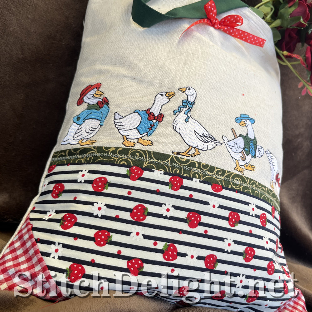 SDS4316 Mr And Mrs Duck