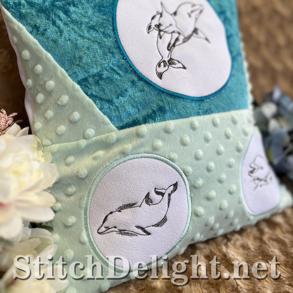 SDS4346 Redwork Dolphin