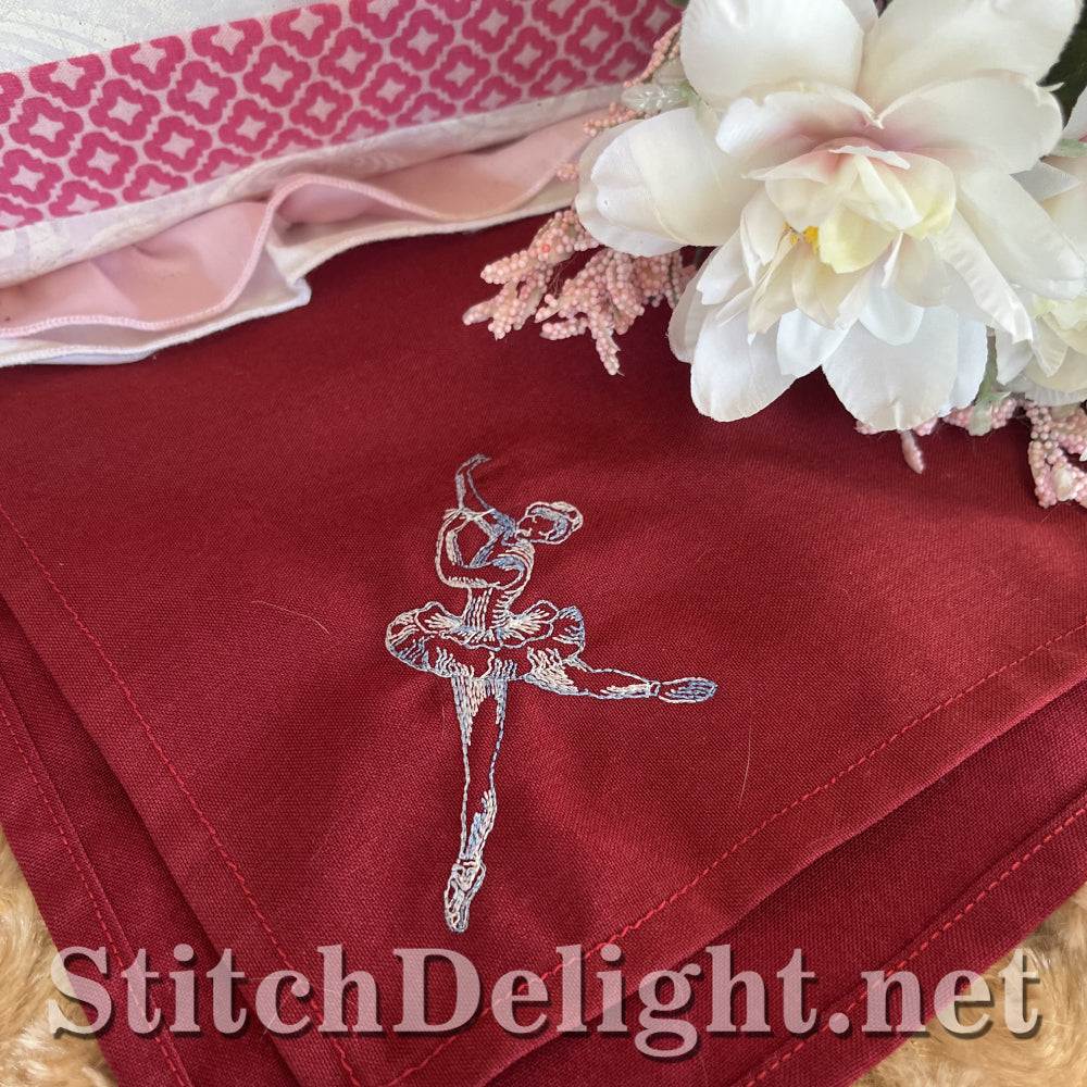 SDS4356 Redwork Ballerina