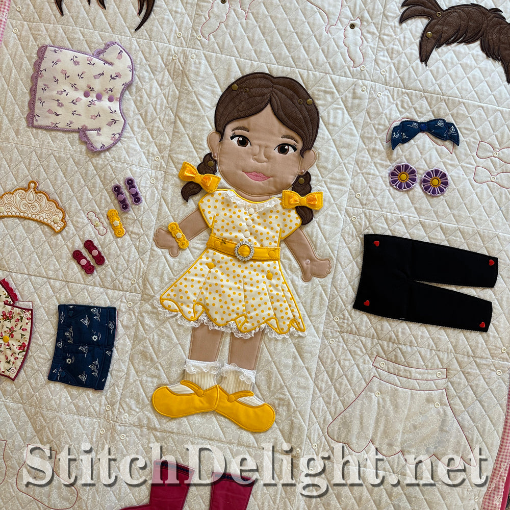 SDS4408 Stella's dress-up Quilt