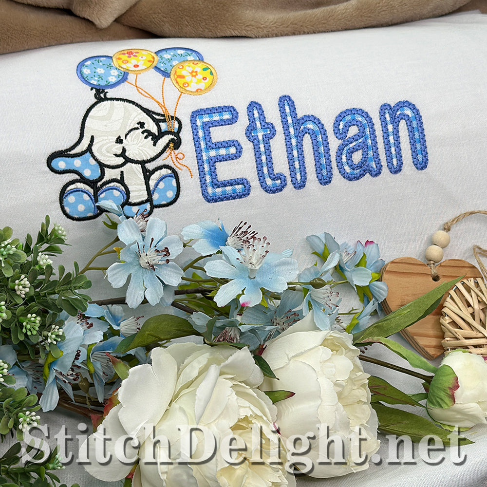 SDS4442 Tall Applique Font