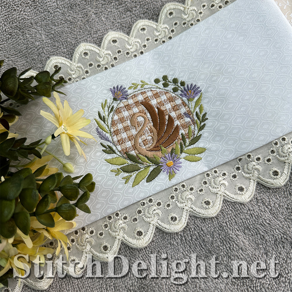 SDS4493 Gingham Swan