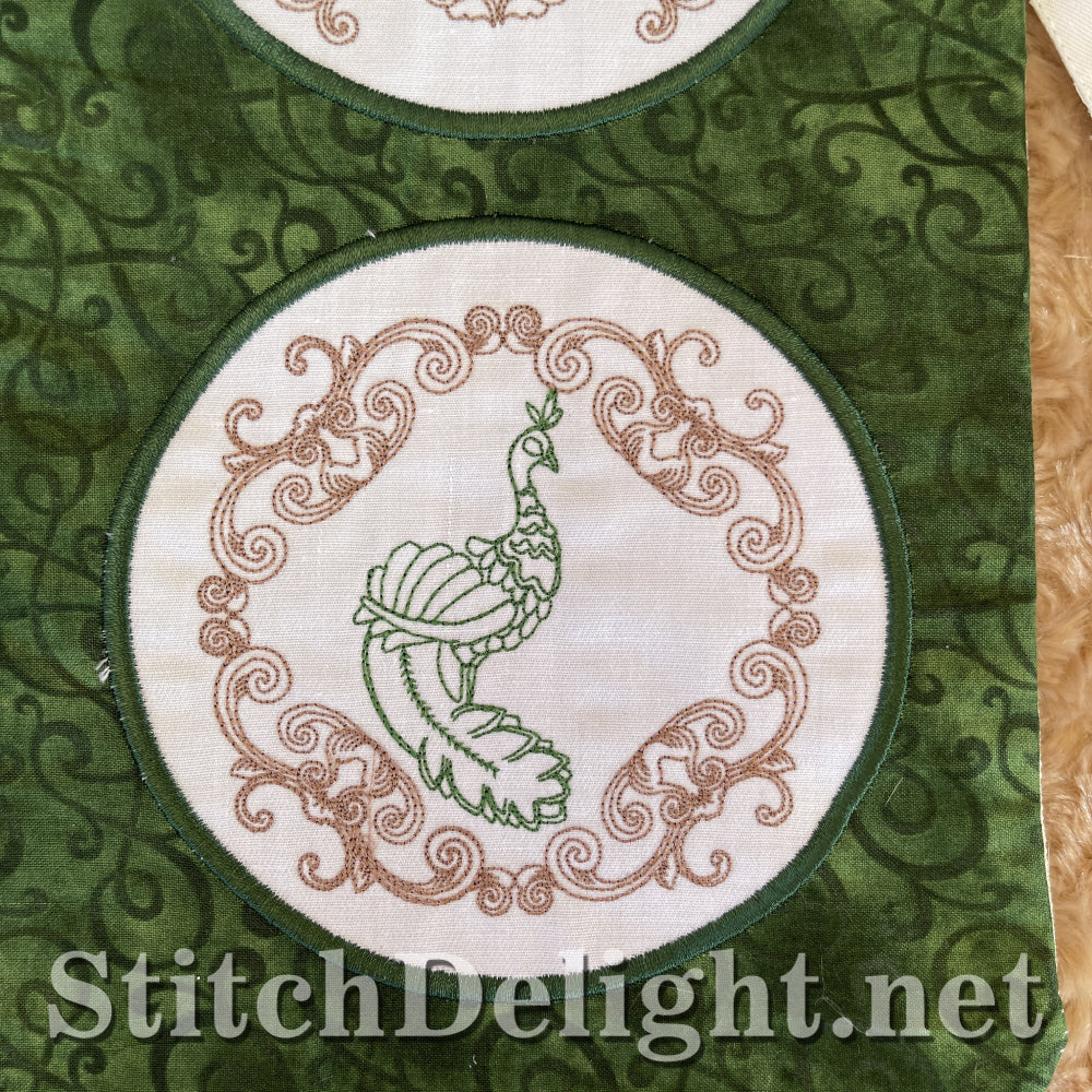 SDS4516 Majestic Peacock