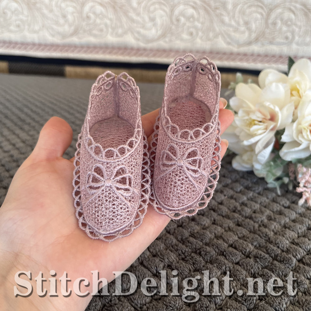 SDS4570 Baby Shoe 1