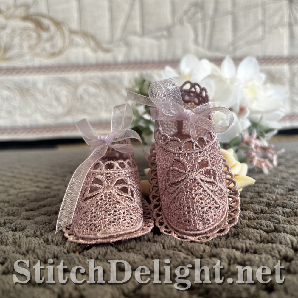 SDS4570 Baby Shoe 1