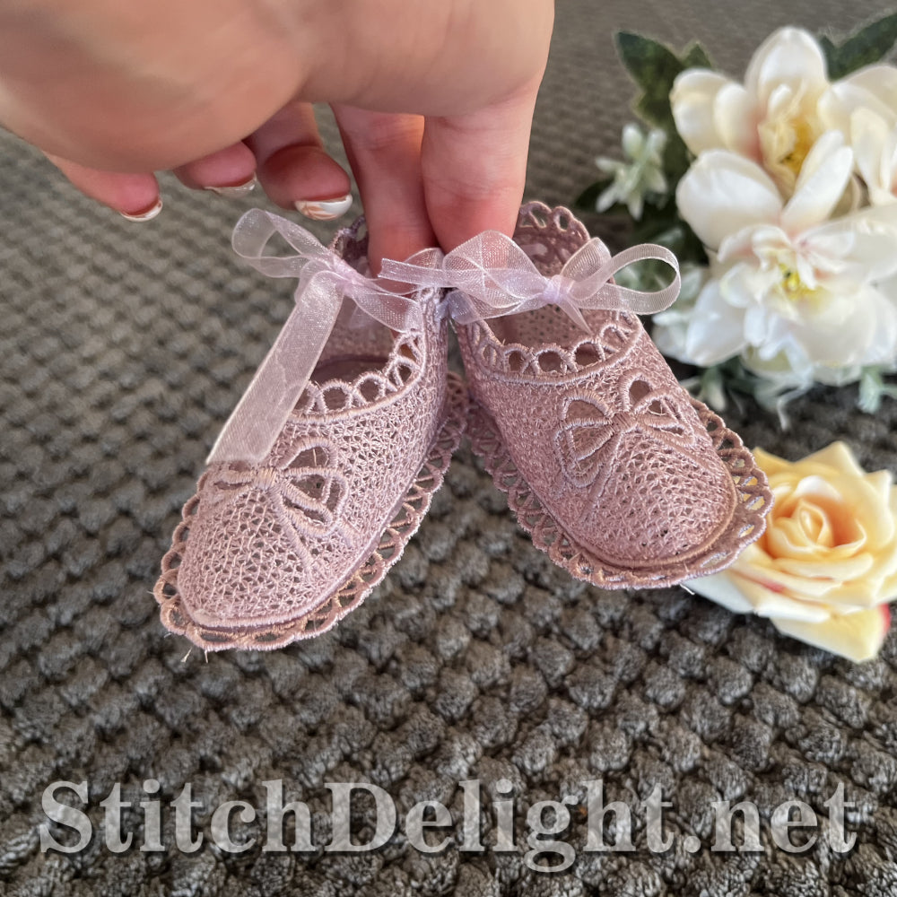 SDS4570 Baby Shoe 1