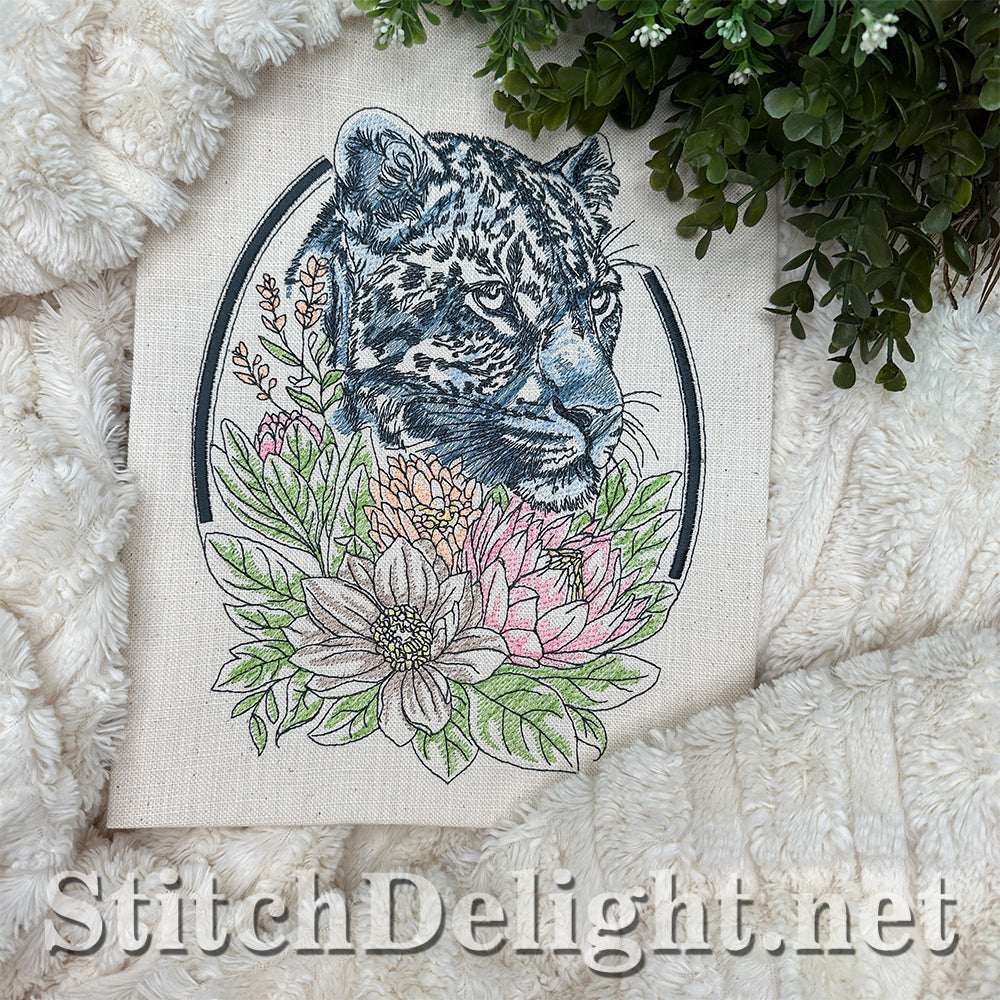 SDS4646 Floral Kingdom Leopard