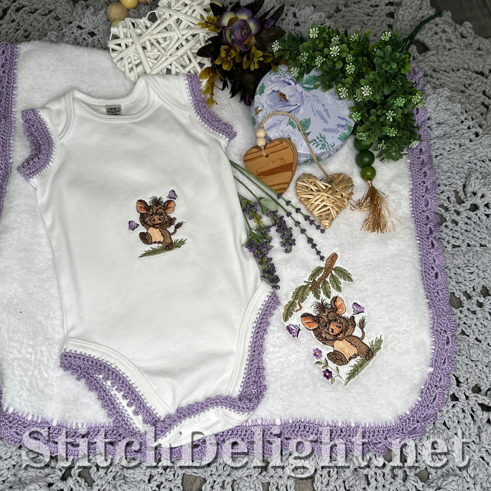 SDS4695 Little Woodland Dreams Warthog