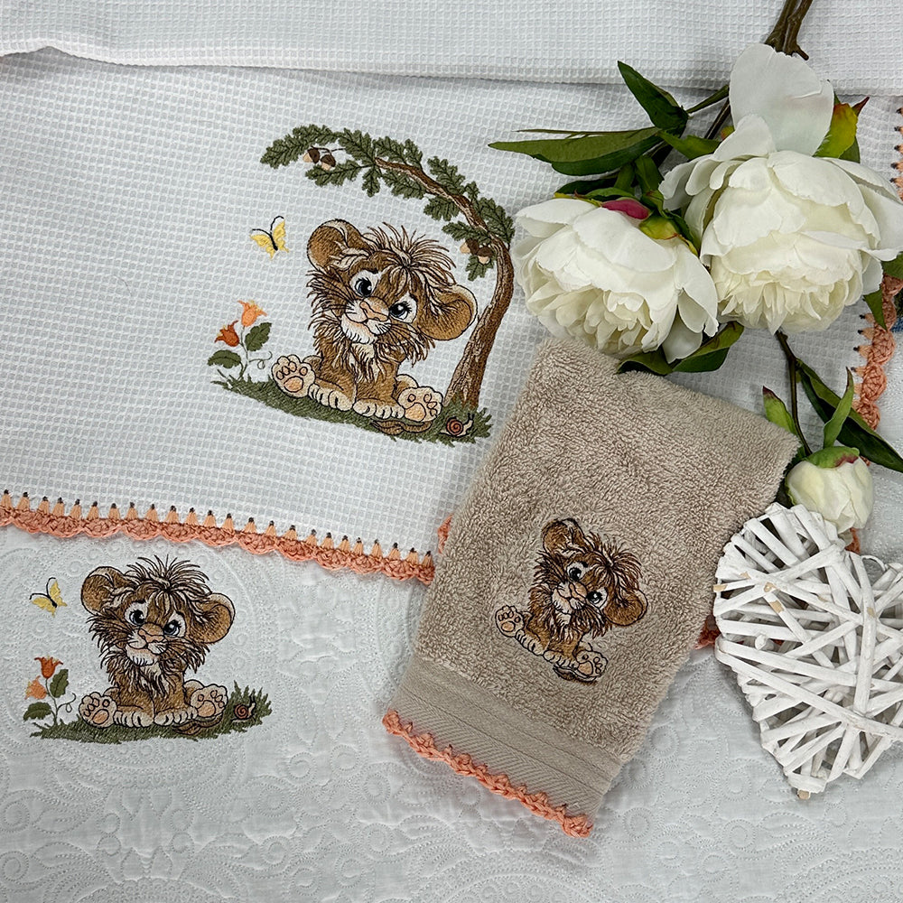 SDS4697 Little Woodland Dreams Lion