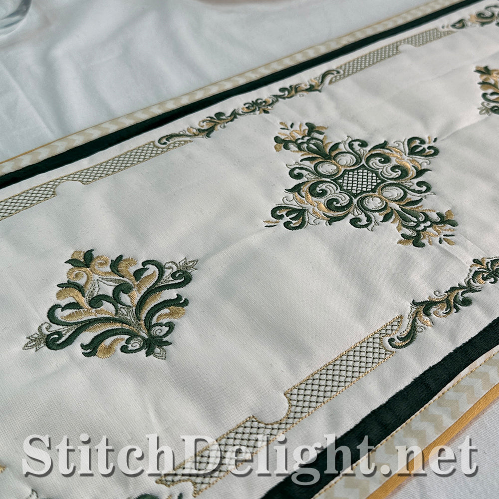 SDS4780 Gilded Inspiration Table Runner