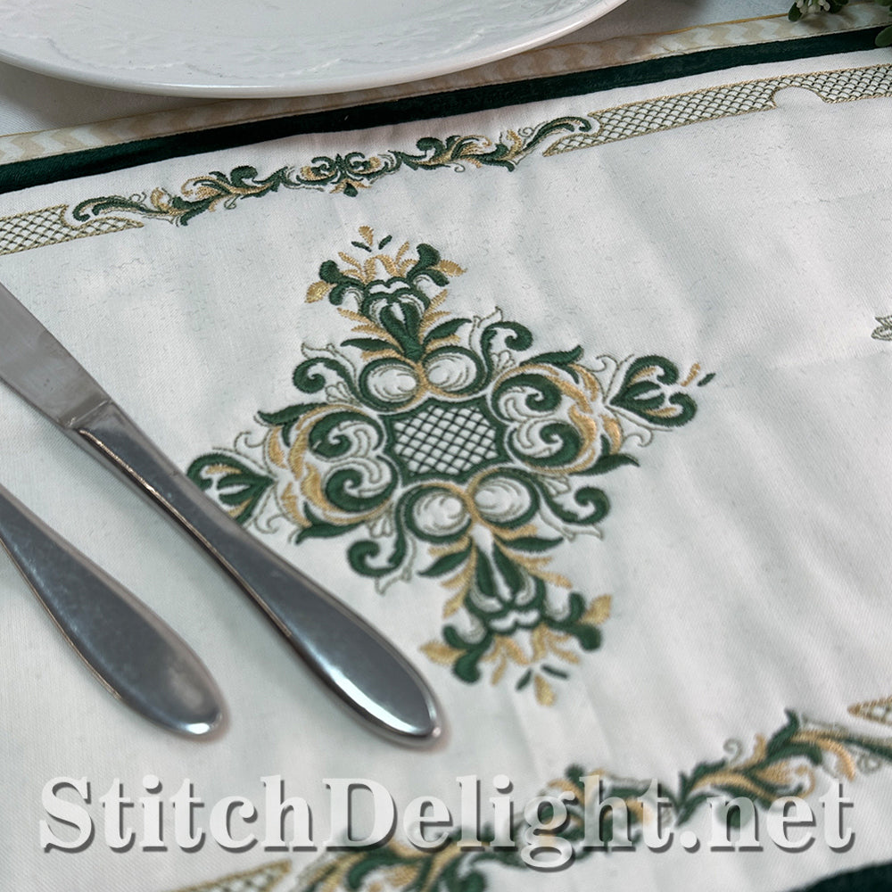 SDS4780 Gilded Inspiration Table Runner