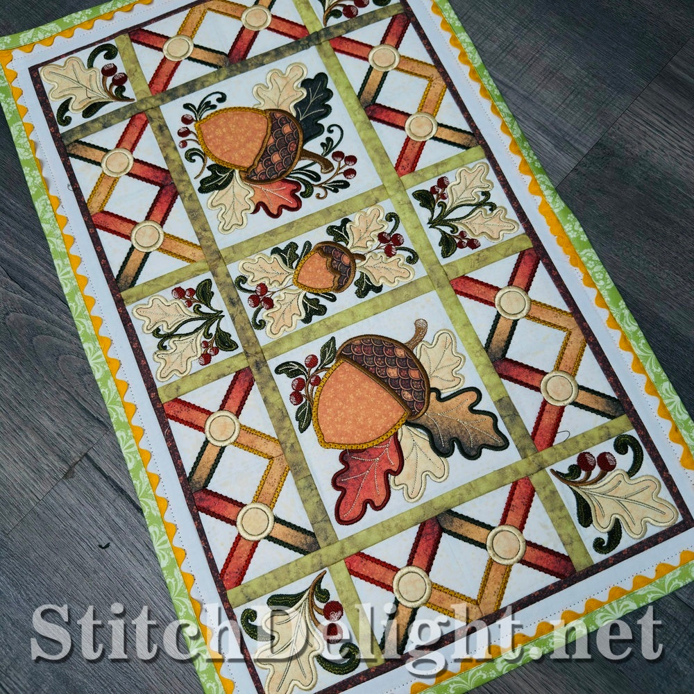 SDS4994 Acorn Table Runner