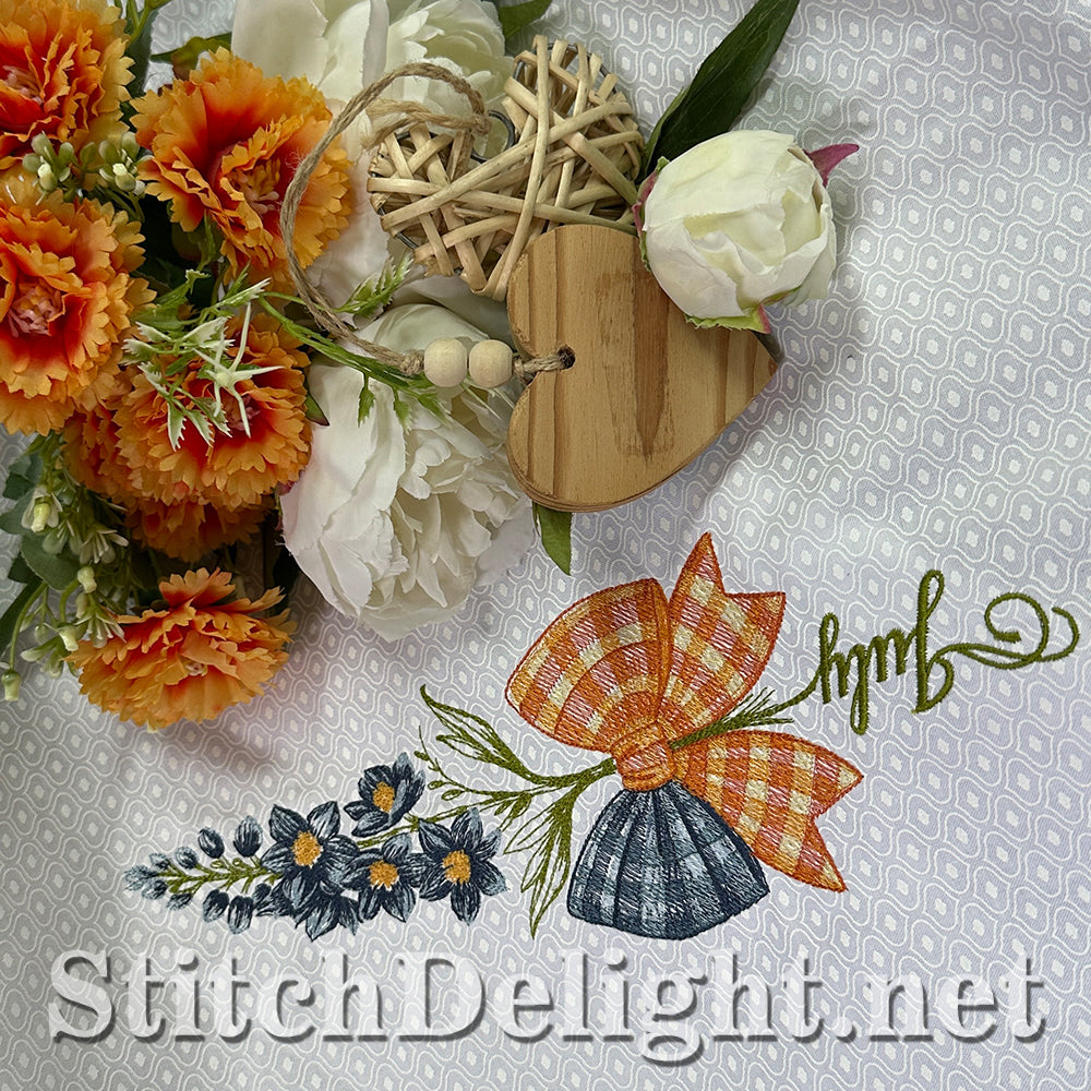 SDS4485 Gingham July Flower