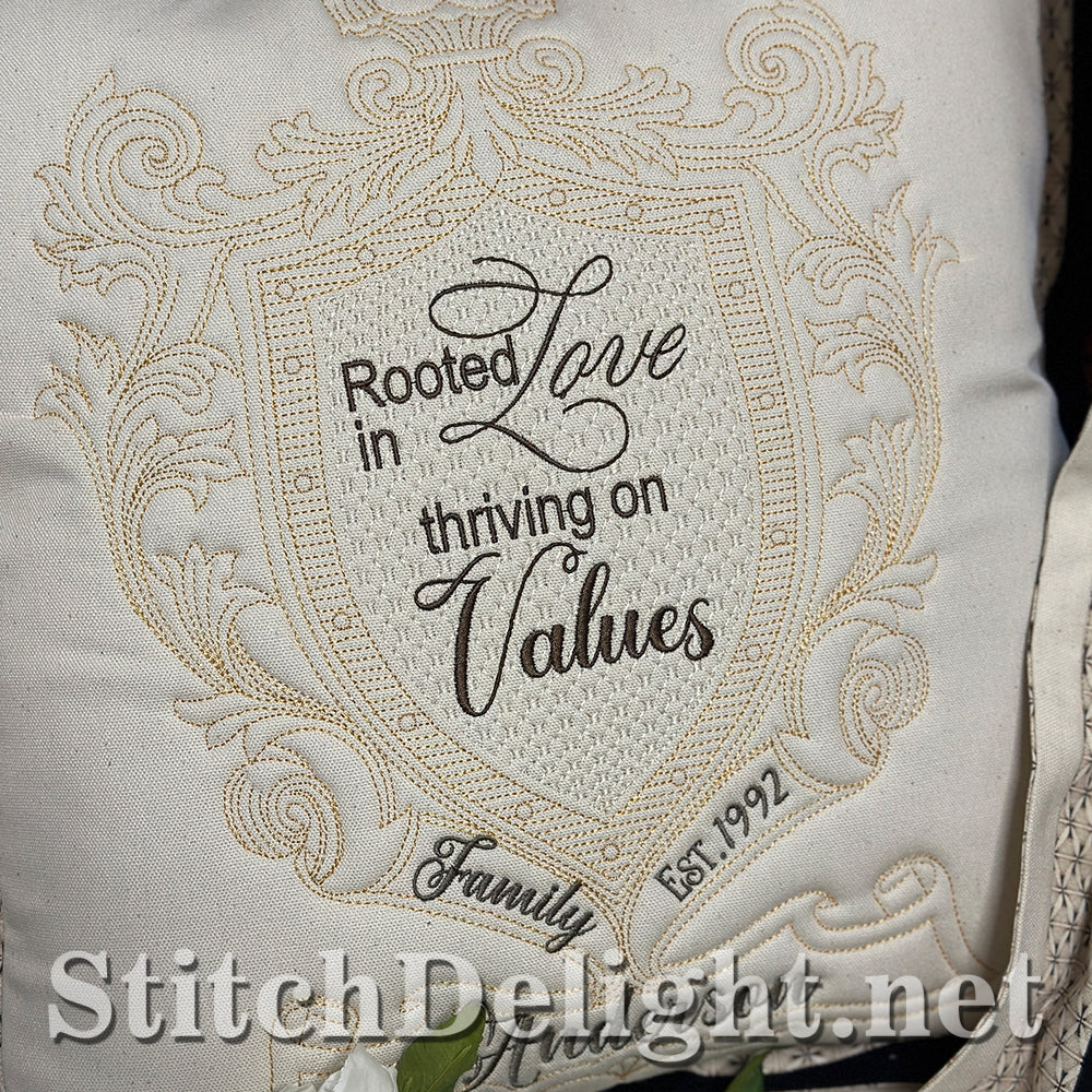 SDS4475 Family Crest