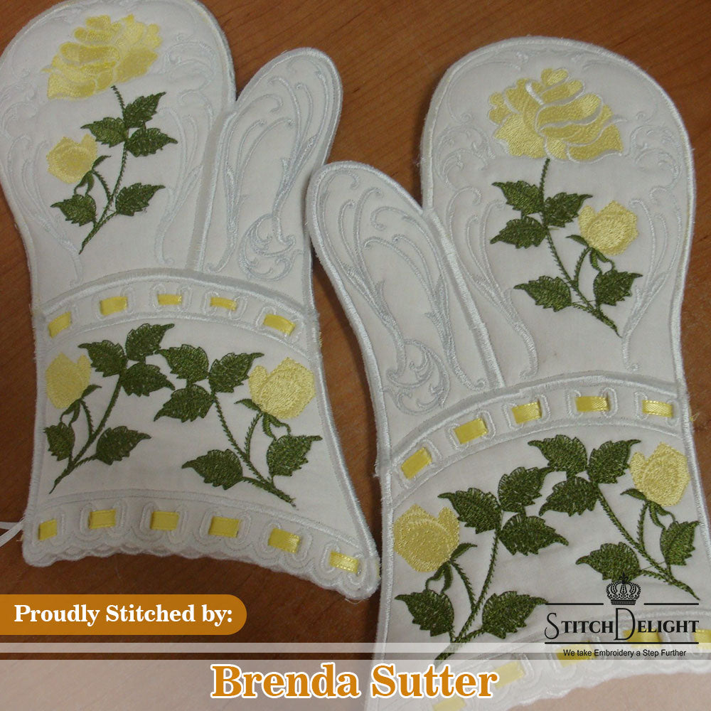 SD0708 Rose Oven Mittens