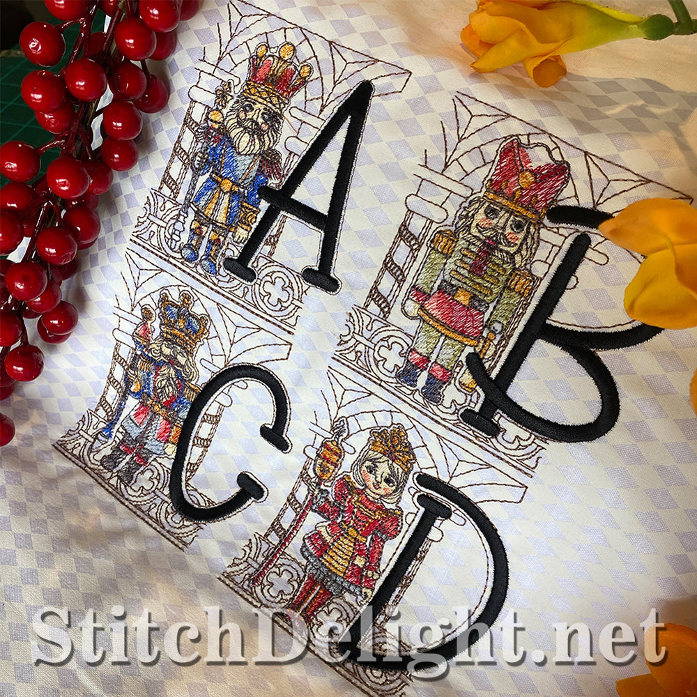 SDS3151 Nutcracker Font