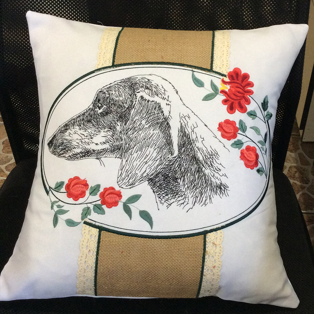 SDS0361 ITH Dutch Hound Pillow