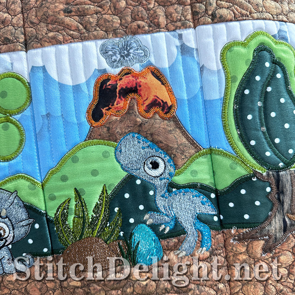 SDS4232 Jurassic Fun Quilt