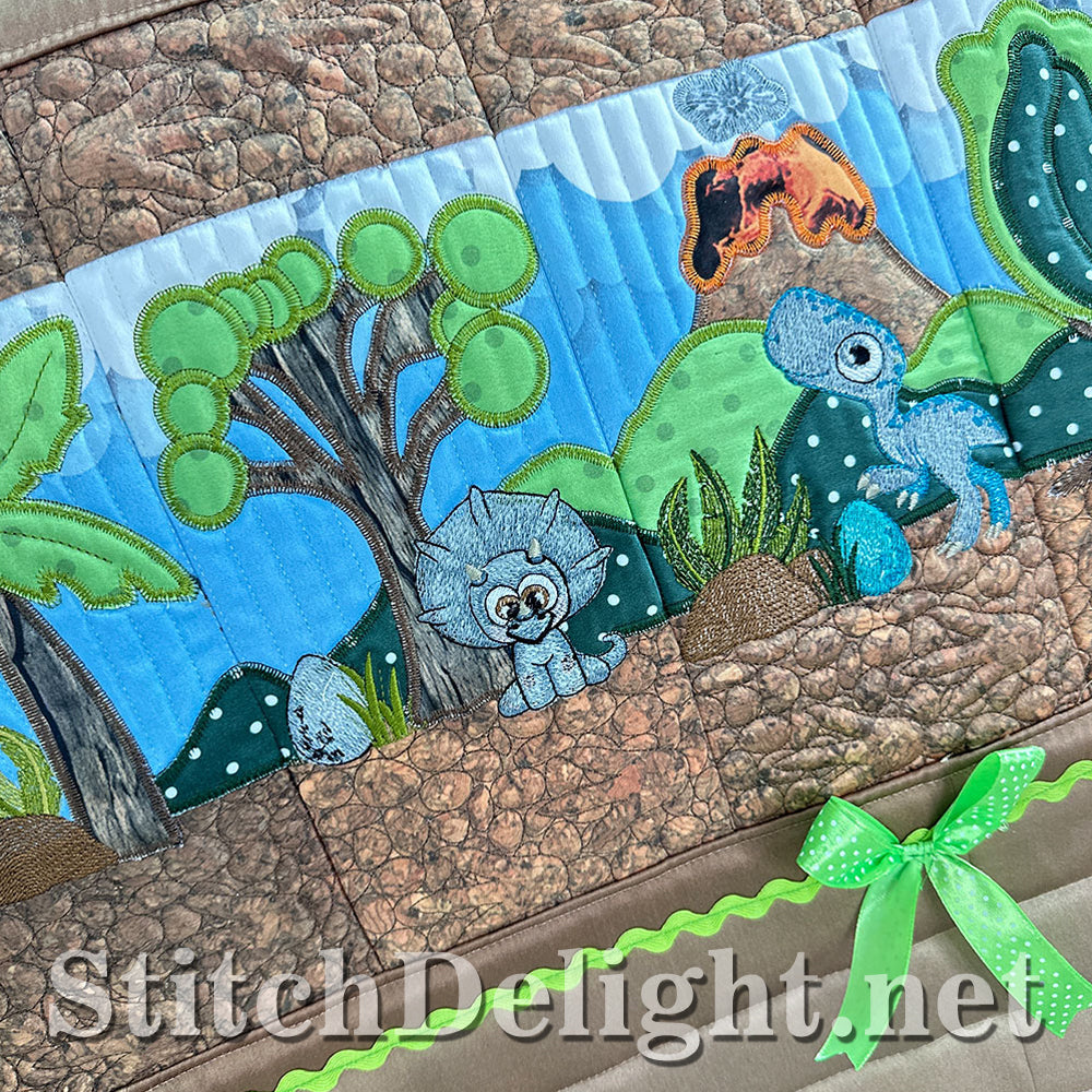 SDS4232 Jurassic Fun Quilt