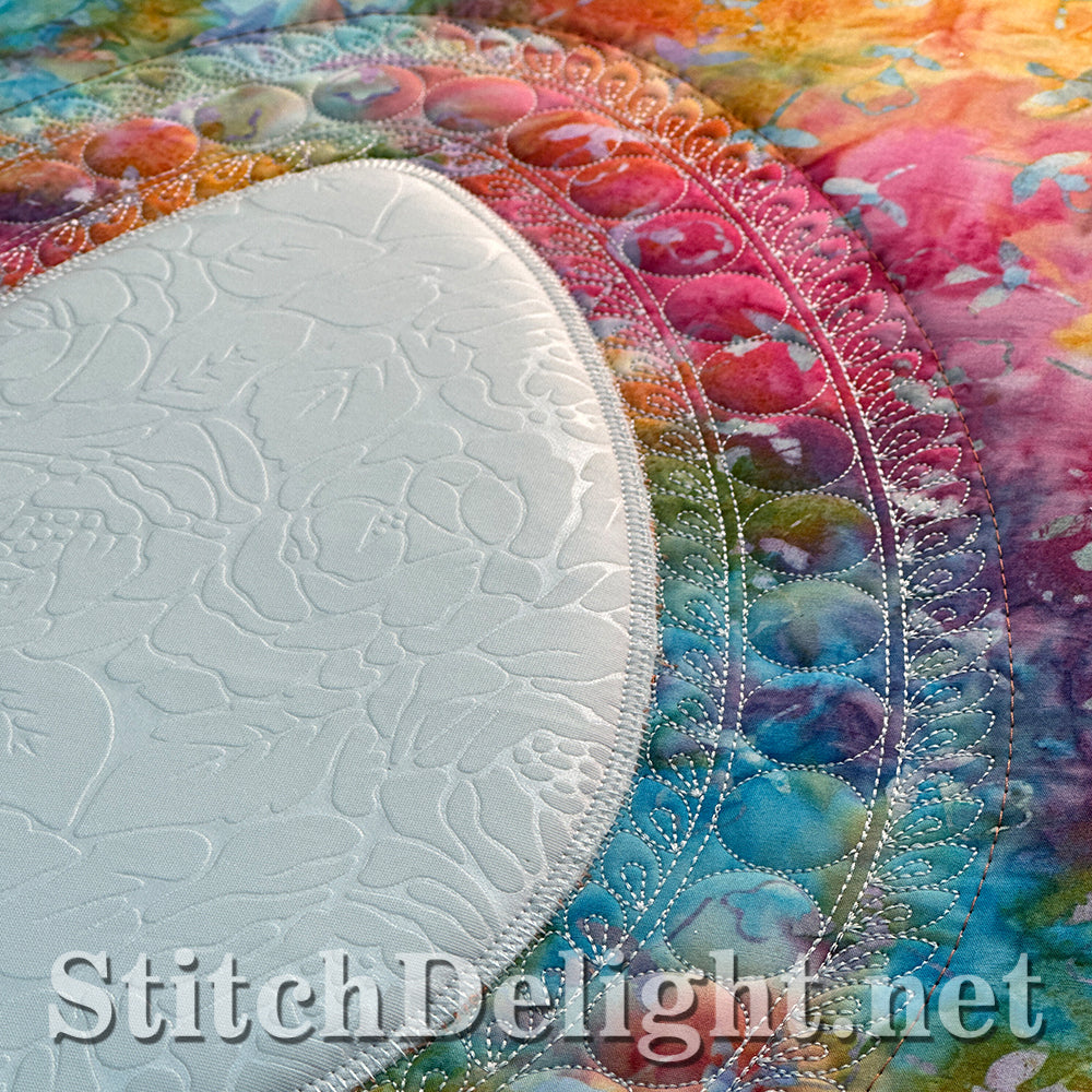 SDS4470 Go Custom Easter Egg Placemat 7x10 Hoop