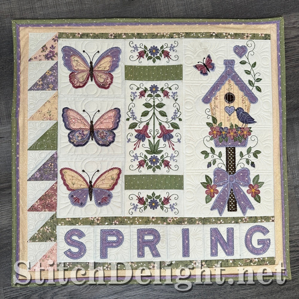 SDS4853 Spring Time Dancing Lilies Wallhanging