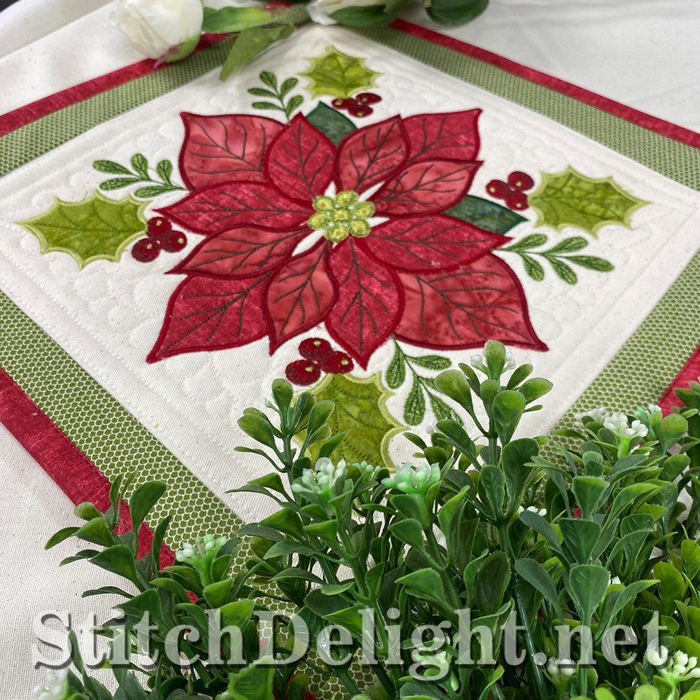 SDS5619 Poinsettia Potholders