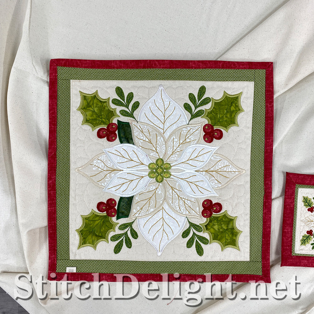 SDS5619 Poinsettia Potholders
