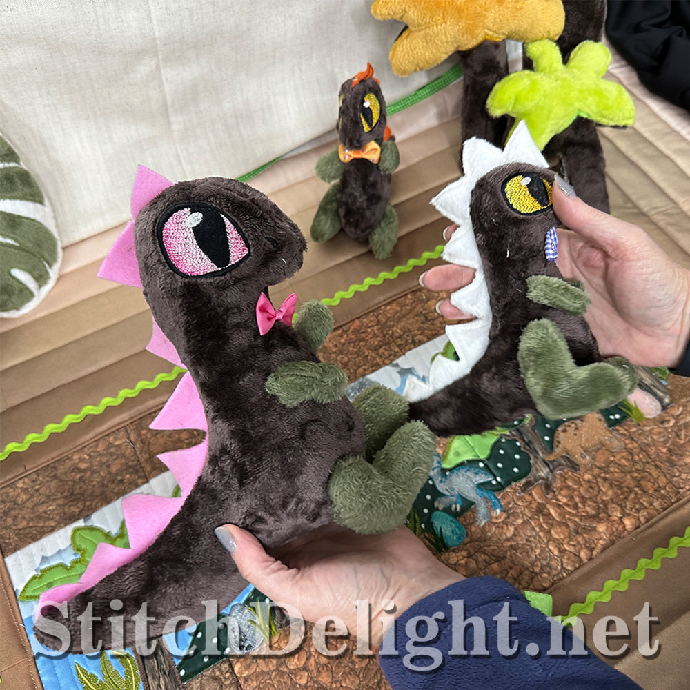 SDS3135 Jurassic Snugglesaurs