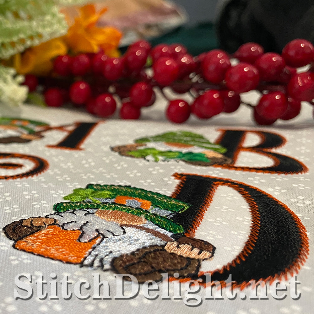 SDS3125 Little Leprechaun Font