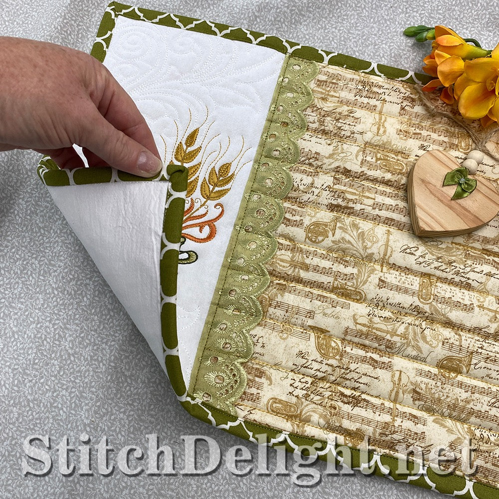 SDS4164 Wheats of Love