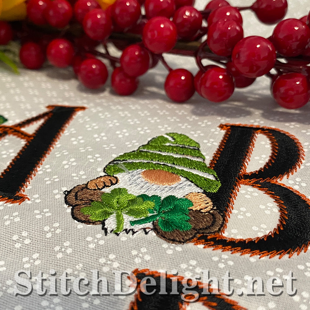 SDS3125 Little Leprechaun Font