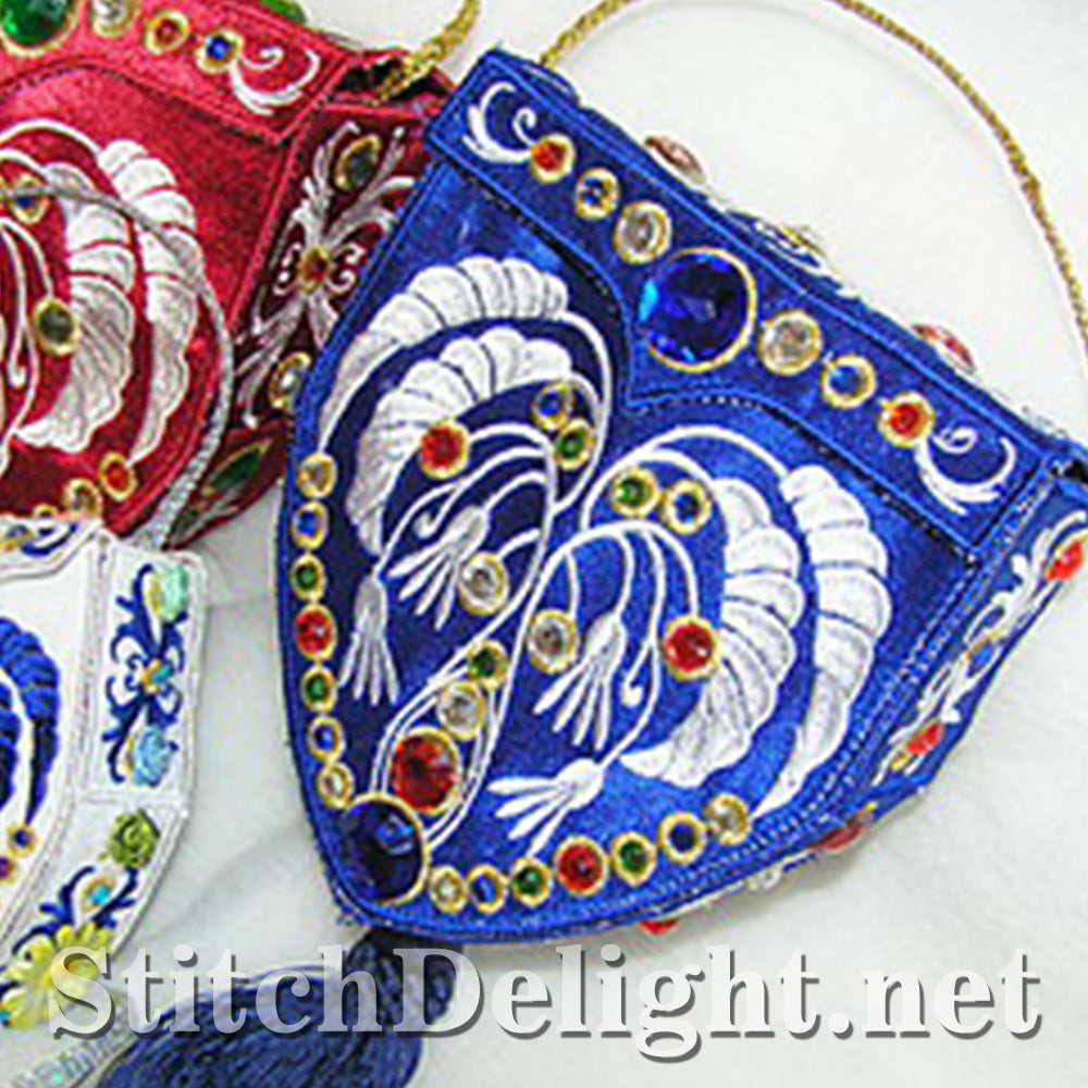 AE024 Royal Purses