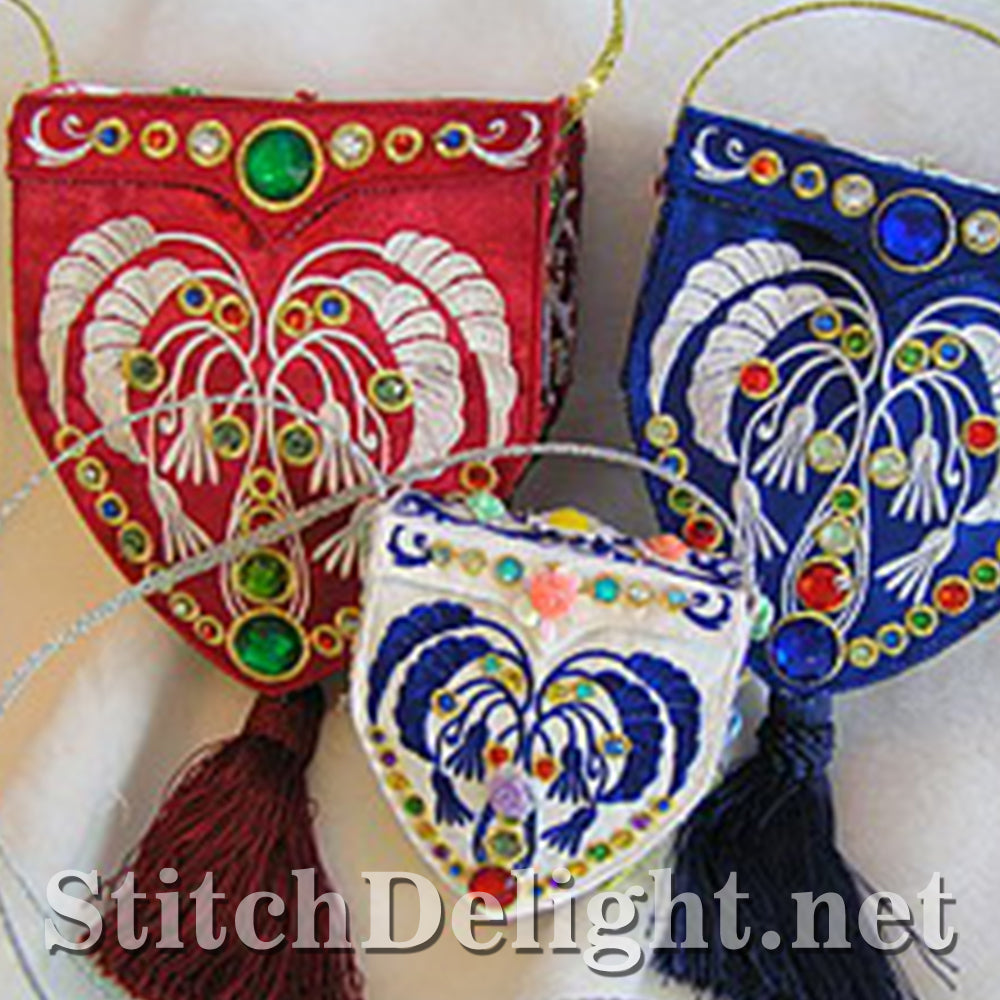 AE024 Royal Purses