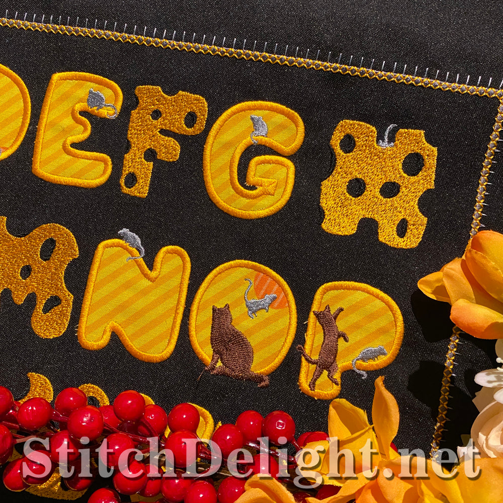 SDS3103 Cheezy Collectors Font