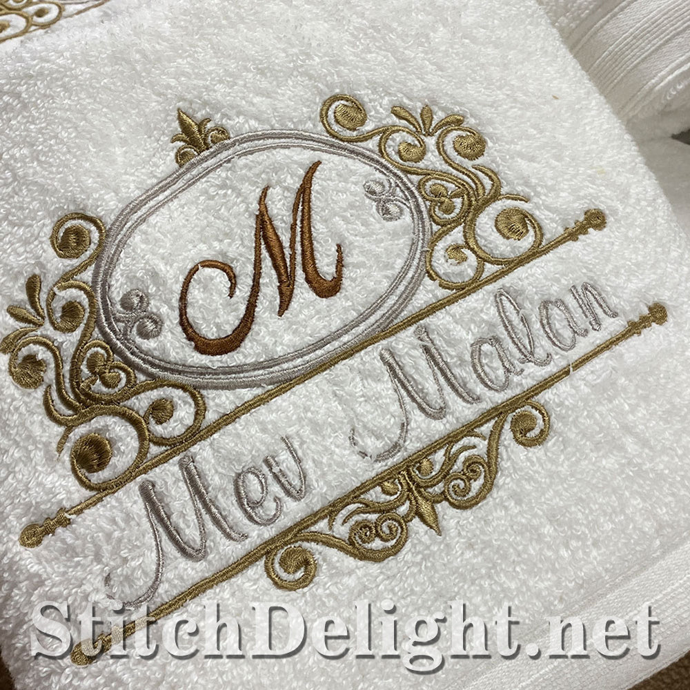 SDS5406 Scrolly Monogram Font