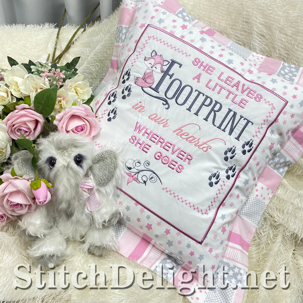 SDS5416 Little Footprints Quote